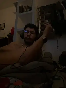 CrazyApachw online show from March 2, 7:59 am