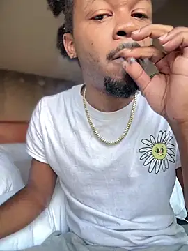 Snapshot of MobyDxck chatting on January 3, 2:08 pm MobyDxck online show from January 3, 2:08 pm