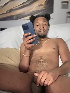 Snapshot of MobyDxck chatting on January 4, 6:09 am MobyDxck online show from January 4, 6:09 am