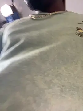 Snapshot of MobyDxck chatting on November 6, 9:37 pm MobyDxck online show from November 6, 9:37 pm