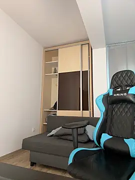 MatMalonne online show from April 13, 1:16 pm