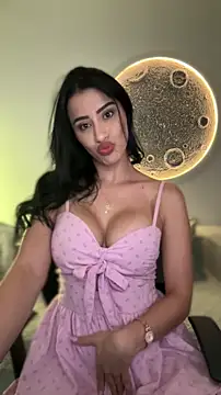 SarahhSmitth1 online show from February 14, 9:22 pm