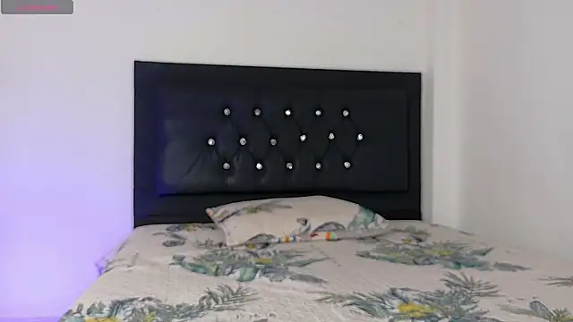 Snapshot of Adele_Rush chatting on February 12, 3:34 am Adele Rush online show from February 12, 3:34 am