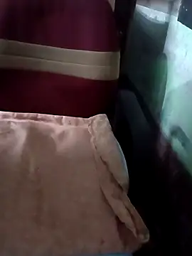 Snapshot of Ralisha_Rani chatting on December 5, 1:31 pm Ralisha Rani online show from December 5, 1:31 pm