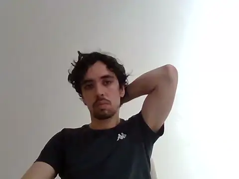 Snapshot of johnmarkus2 chatting on November 28, 6:32 pm johnmarkus2 online show from November 28, 6:32 pm