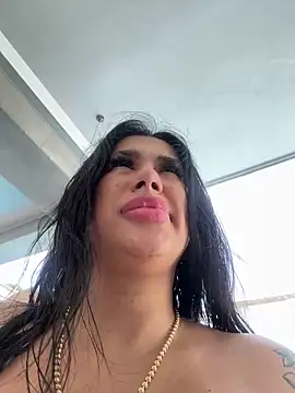 kiim taaylor online show from February 17, 11:34 am