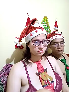 Snapshot of couple_orgasm chatting on December 26, 11:46 pm couple orgasm online show from December 26, 11:46 pm