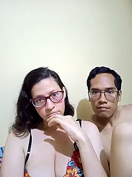 Snapshot of couple_orgasm chatting on October 24, 2:41 am couple orgasm online show from October 24, 2:41 am