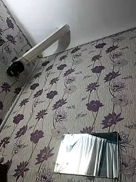 SweetLeila40 online show from February 22, 11:13 pm