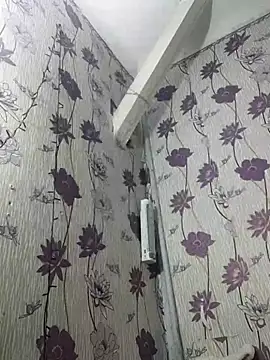 SweetLeila40 online show from February 28, 12:32 am