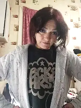 SweetLeila40 online show from December 22, 7:00 pm