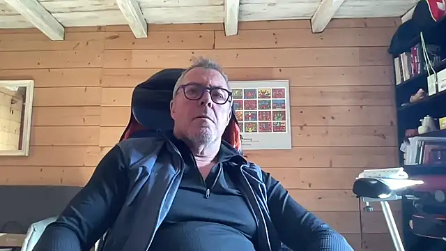 Snapshot of lelohop chatting on January 15, 12:21 pm lelohop online show from January 15, 12:21 pm