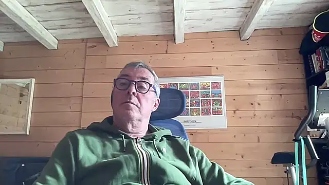 Snapshot of lelohop chatting on February 23, 11:07 am lelohop online show from February 23, 11:07 am
