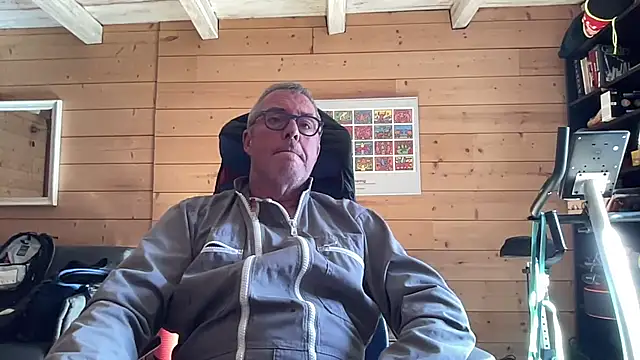 Snapshot of lelohop chatting on February 25, 12:59 pm lelohop online show from February 25, 12:59 pm