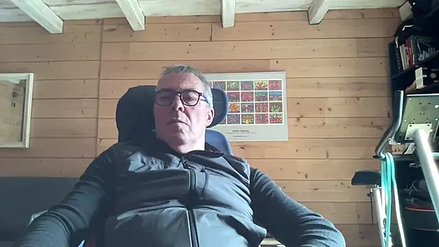 Snapshot of lelohop chatting on March 5, 12:34 pm lelohop online show from March 5, 12:34 pm