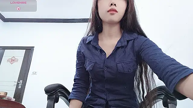 Lvy--v online show from December 6, 7:23 pm