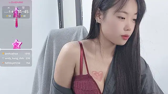 Lvy--v online show from December 12, 10:52 pm