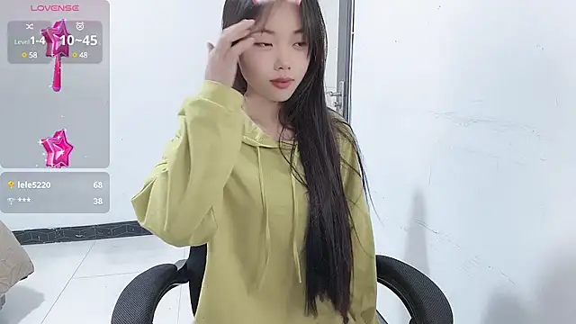 Lvy--v online show from January 11, 10:51 pm