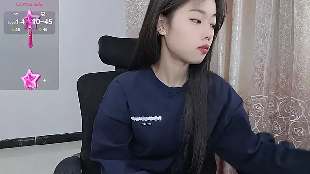 Lvy--v online show from January 24, 10:41 pm