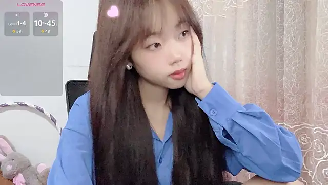 Lvy--v online show from October 30, 10:43 pm