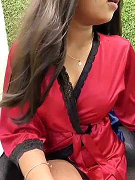 yhona darling online show from April 1, 8:37 am