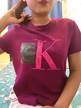 yhona darling online show from April 7, 9:48 pm