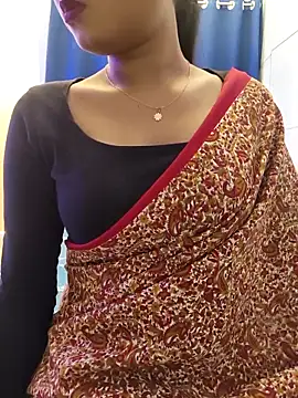 yhona darling online show from April 8, 9:53 am