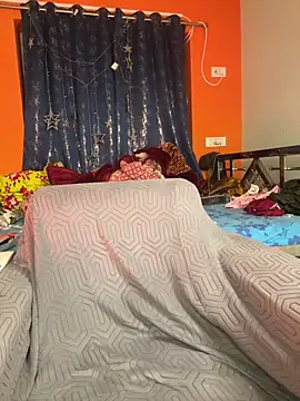 Hot Urvi online show from June 6, 2:55 pm