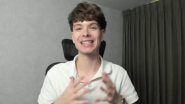 calvin love you online show from March 1, 5:15 pm