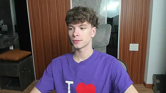 calvin love you online show from April 8, 5:13 pm