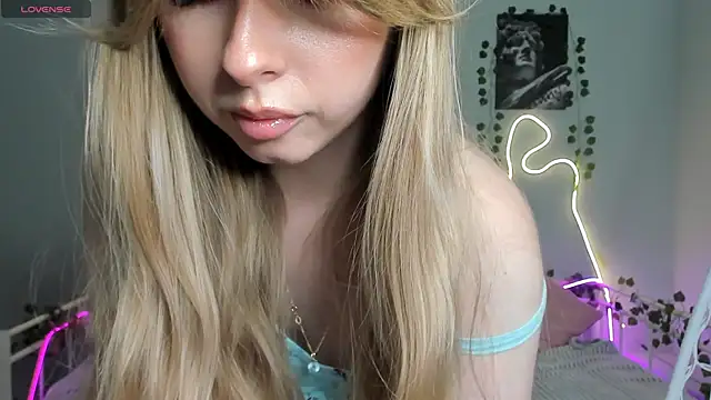 Snapshot of Melissa_babs chatting on February 20, 9:44 am Melissa babs online show from February 20, 9:44 am