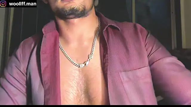 Snapshot of dickpois0n chatting on February 7, 6:24 pm dickpois0n online show from February 7, 6:24 pm