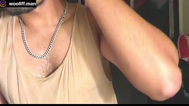 Snapshot of dickpois0n chatting on February 8, 7:05 pm dickpois0n online show from February 8, 7:05 pm