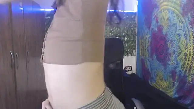 BurningVenus12 online show from September 18, 4:25 am