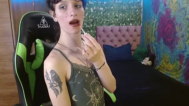 BurningVenus12 online show from April 4, 7:11 pm