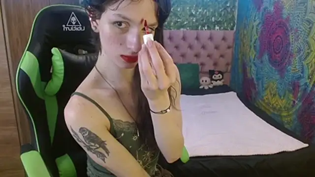 BurningVenus12 online show from May 28, 5:32 pm