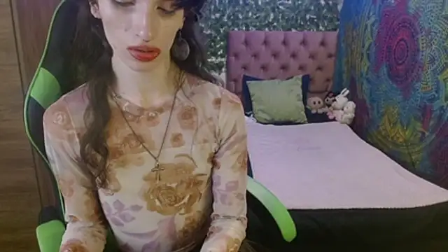 BurningVenus12 online show from July 11, 6:38 am