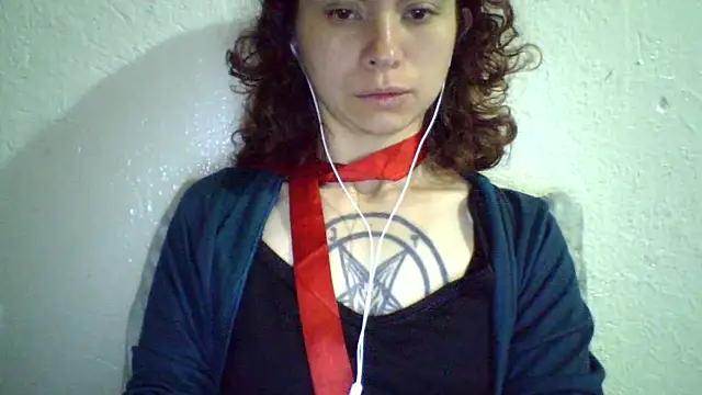 CELEna098rs707 online show from April 3, 3:04 am