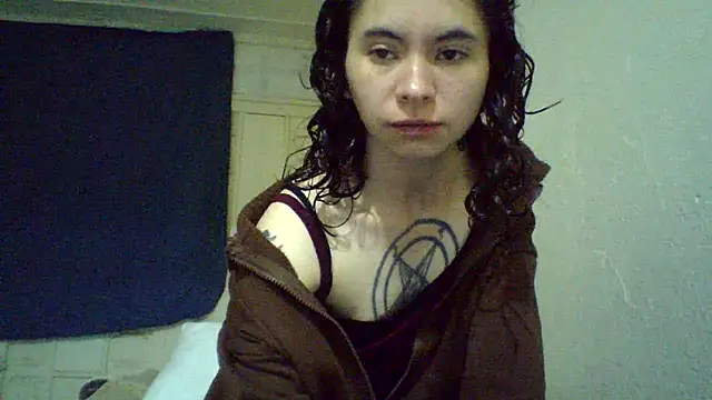 CELEna098rs707 online show from April 18, 8:40 am