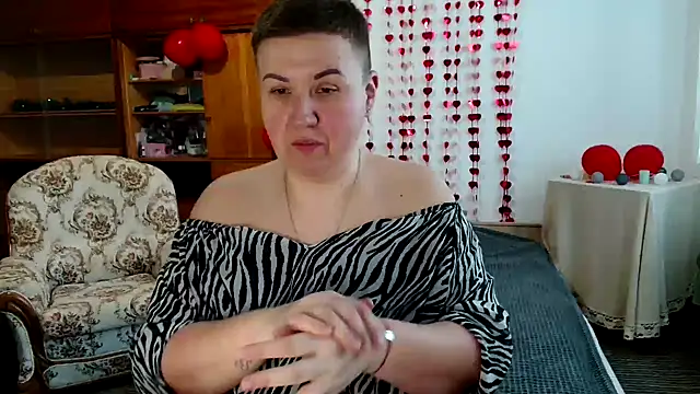 Snapshot of Annet1912 chatting on February 21, 9:34 am Annet1912 online show from February 21, 9:34 am