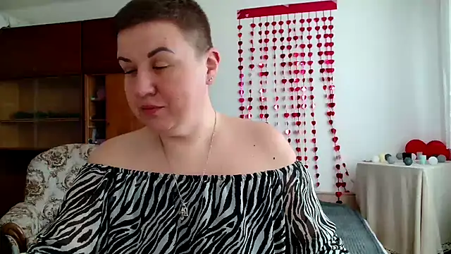 Snapshot of Annet1912 chatting on March 18, 10:03 am Annet1912 online show from March 18, 10:03 am