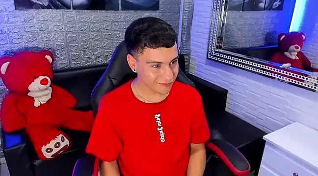 salvadorgomezx online show from February 9, 1:14 pm