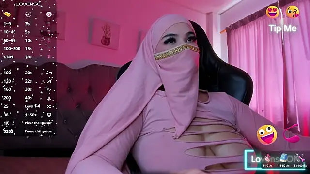 Tahiraa  online show from December 1, 4:40 pm