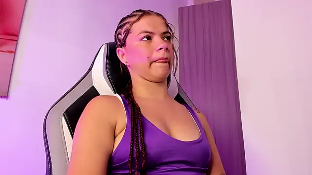 PaigeJayden online show from March 24, 9:42 pm