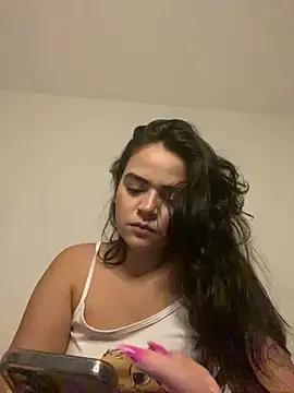 rebeccaareys online show from February 8, 4:36 am