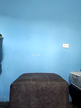 Snapshot of Cghjkkytr chatting on December 5, 7:21 pm Cghjkkytr online show from December 5, 7:21 pm