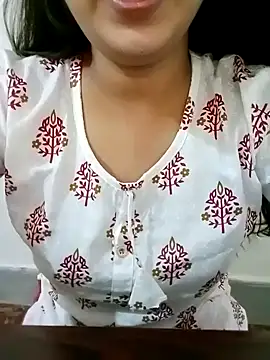 Snapshot of Arohi_is_Live chatting on March 16, 9:16 am Arohi is Live online show from March 16, 9:16 am