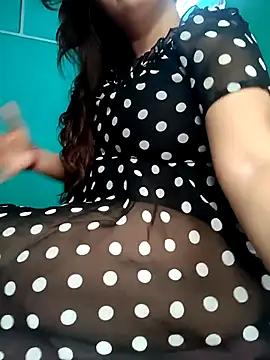 Arohi is Live online show from April 20, 10:07 am