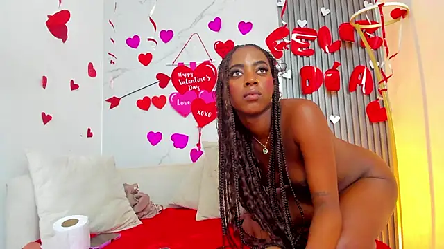 Snapshot of ebonydreams01 chatting on February 24, 4:47 pm ebonydreams01 online show from February 24, 4:47 pm