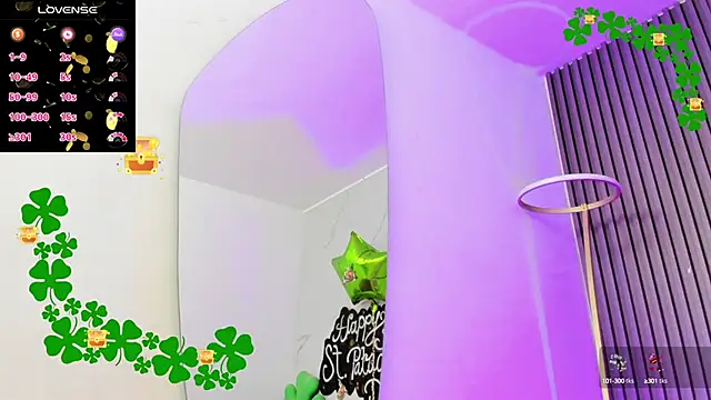 Snapshot of ebonydreams01 chatting on March 19, 6:12 pm ebonydreams01 online show from March 19, 6:12 pm